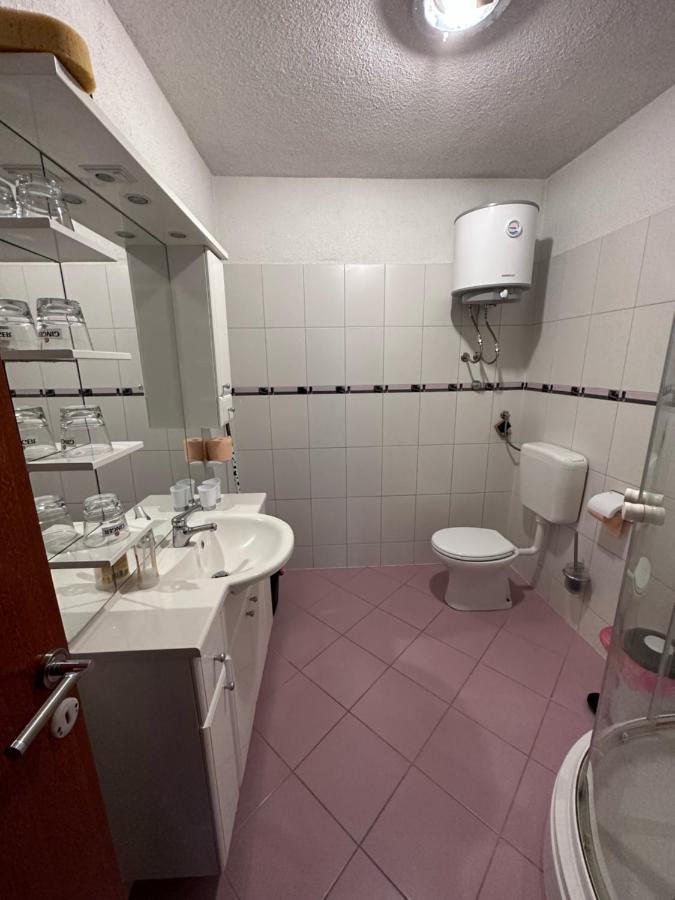 Appartement Kuca Za Odmor Stefanac à Senj  Extérieur photo