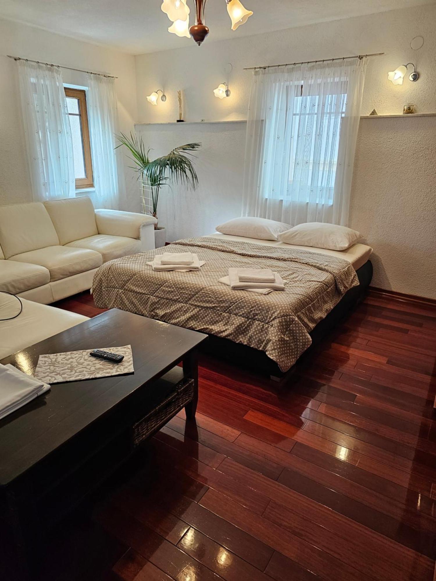 Appartement Kuca Za Odmor Stefanac à Senj  Extérieur photo